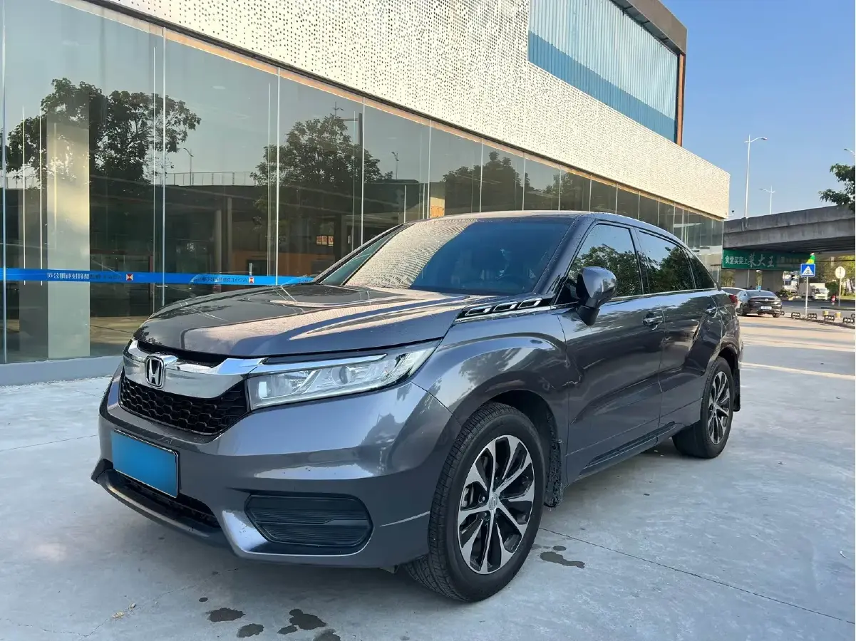 2017 Honda Avancier 1.5T 193HP L4 CVT