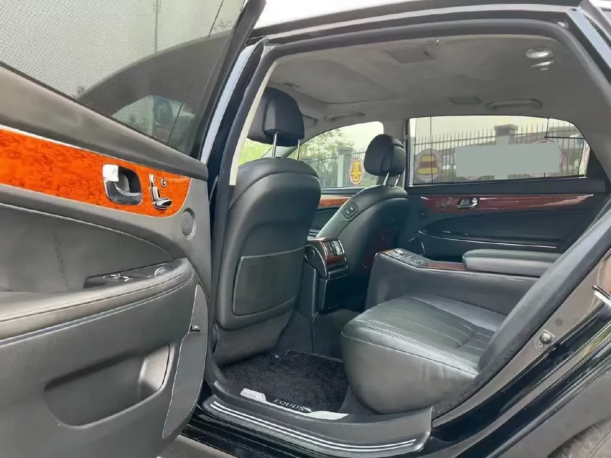 2009 Hyundai Equus 3.8L 290HP V6 6AT,autocango,china used car exporter,china ev exporter,chinese used car exporter,chinese used ev exporter
