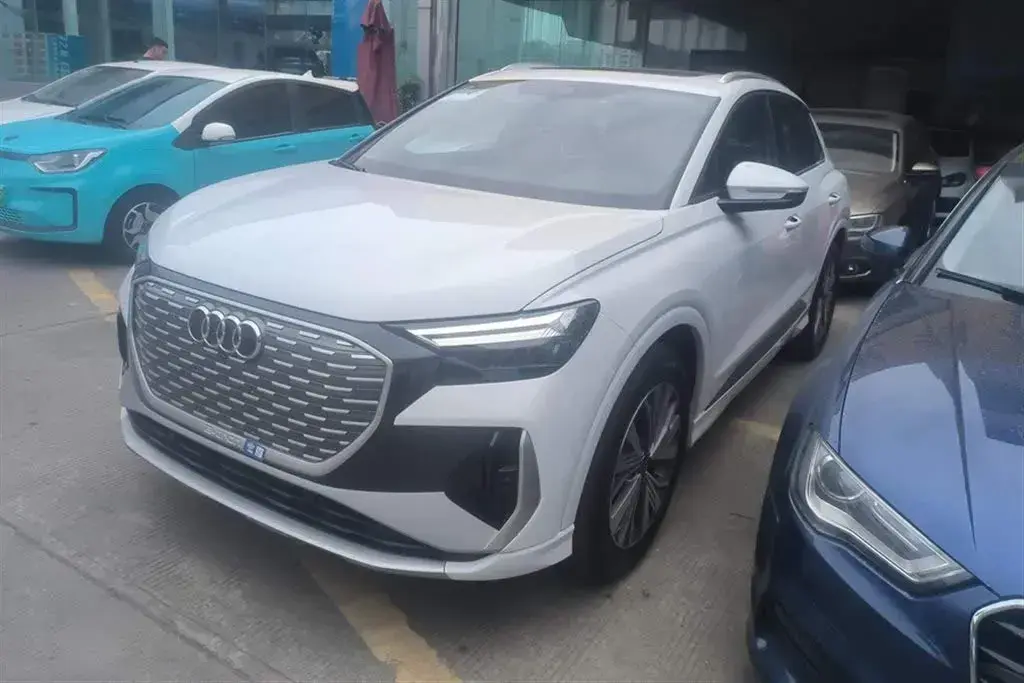 2023 Audi Q4 e-tron BEV 84.8KWH