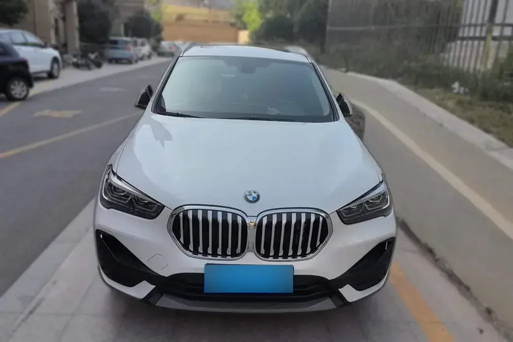 2022 BMW X1 2.0T 192HP L4 7DCT