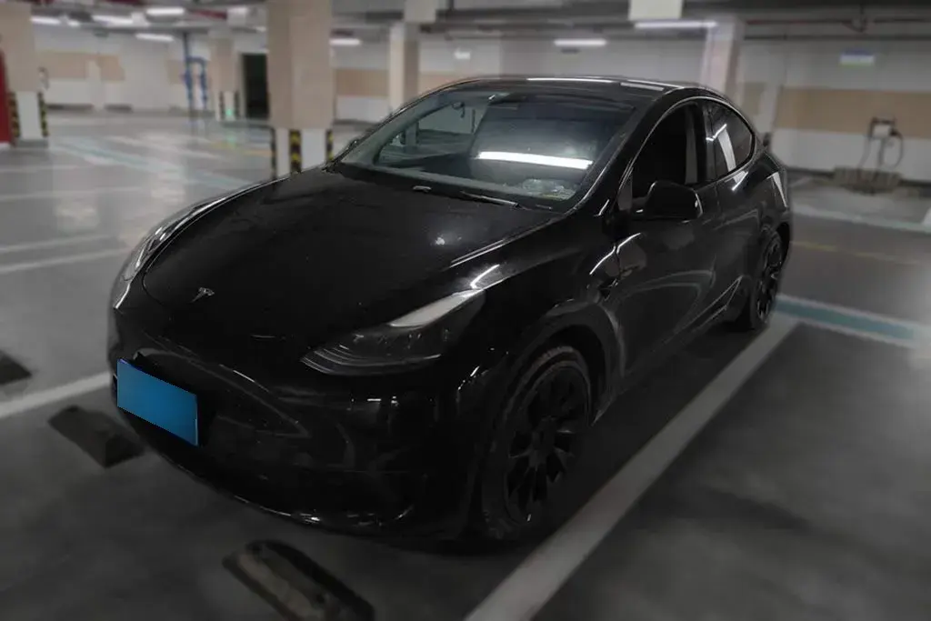 2022 Tesla Model Y BEV 60KWH