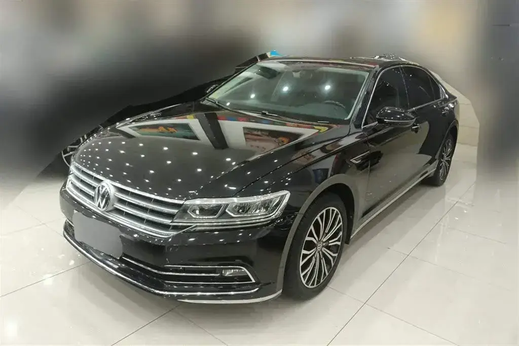2019 Volkswagen Phideon 2.0T 224HP L4 7DCT