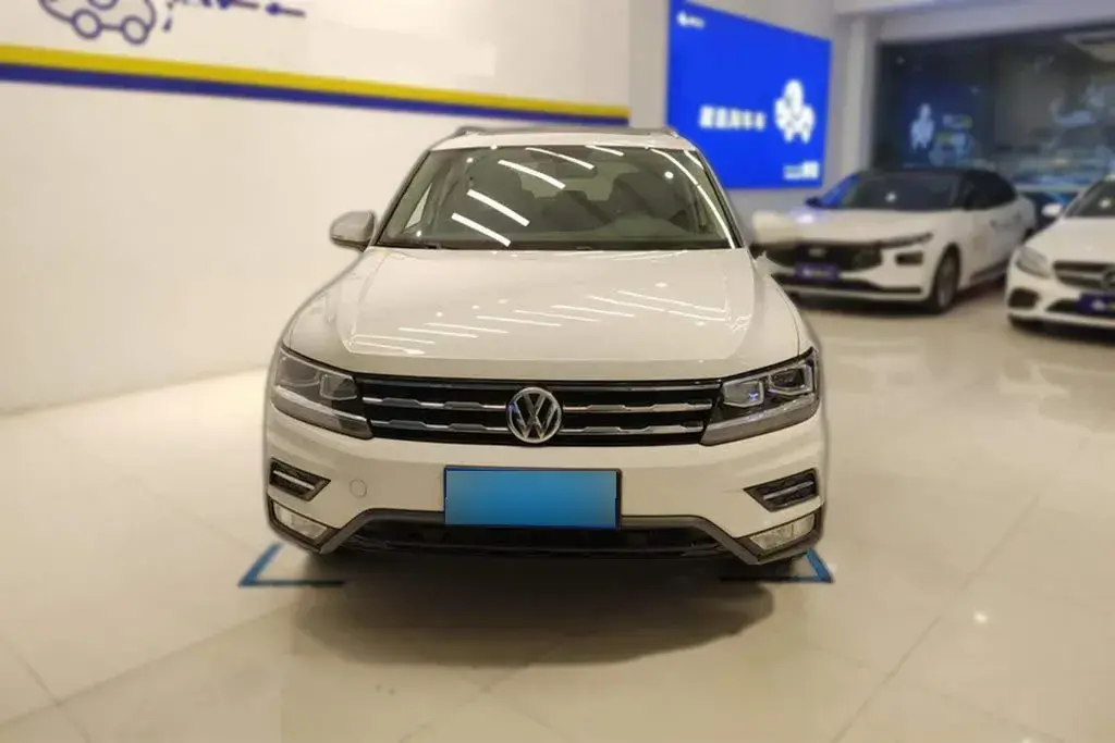 2019 Volkswagen Tiguan L 2.0T 186HP L4 7DCT
