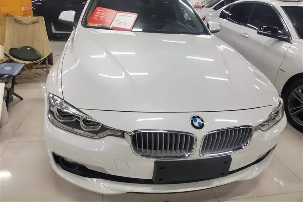 2019 BMW 3 Series 2.0T 184HP L4 8AT