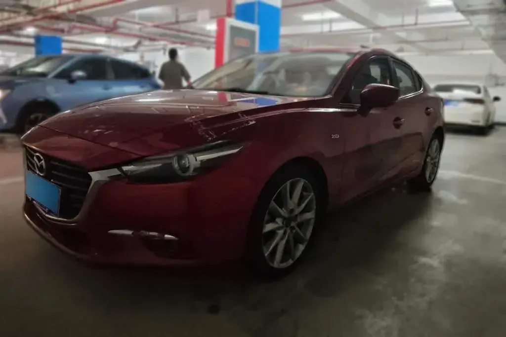 2017 Mazda 3 Axela 2.0L 158HP L4 6AT