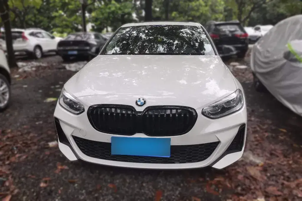 2022 BMW 1 Series 2.0T 192HP L4 7DCT