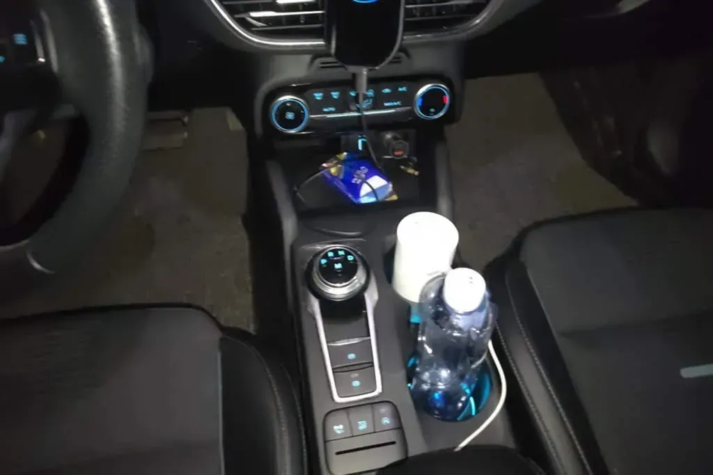 2020 Ford Focus Active 1.5T 174HP L3 8AT,autocango,china used car exporter,china ev exporter,chinese used car exporter,chinese used ev exporter