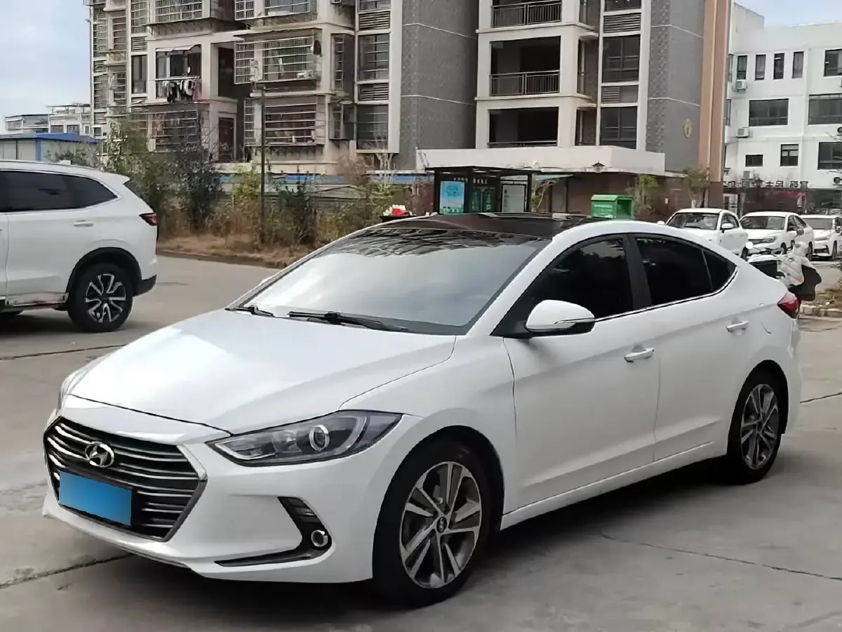 2016 Hyundai Elantra 1.6L 130HP L4 6AT