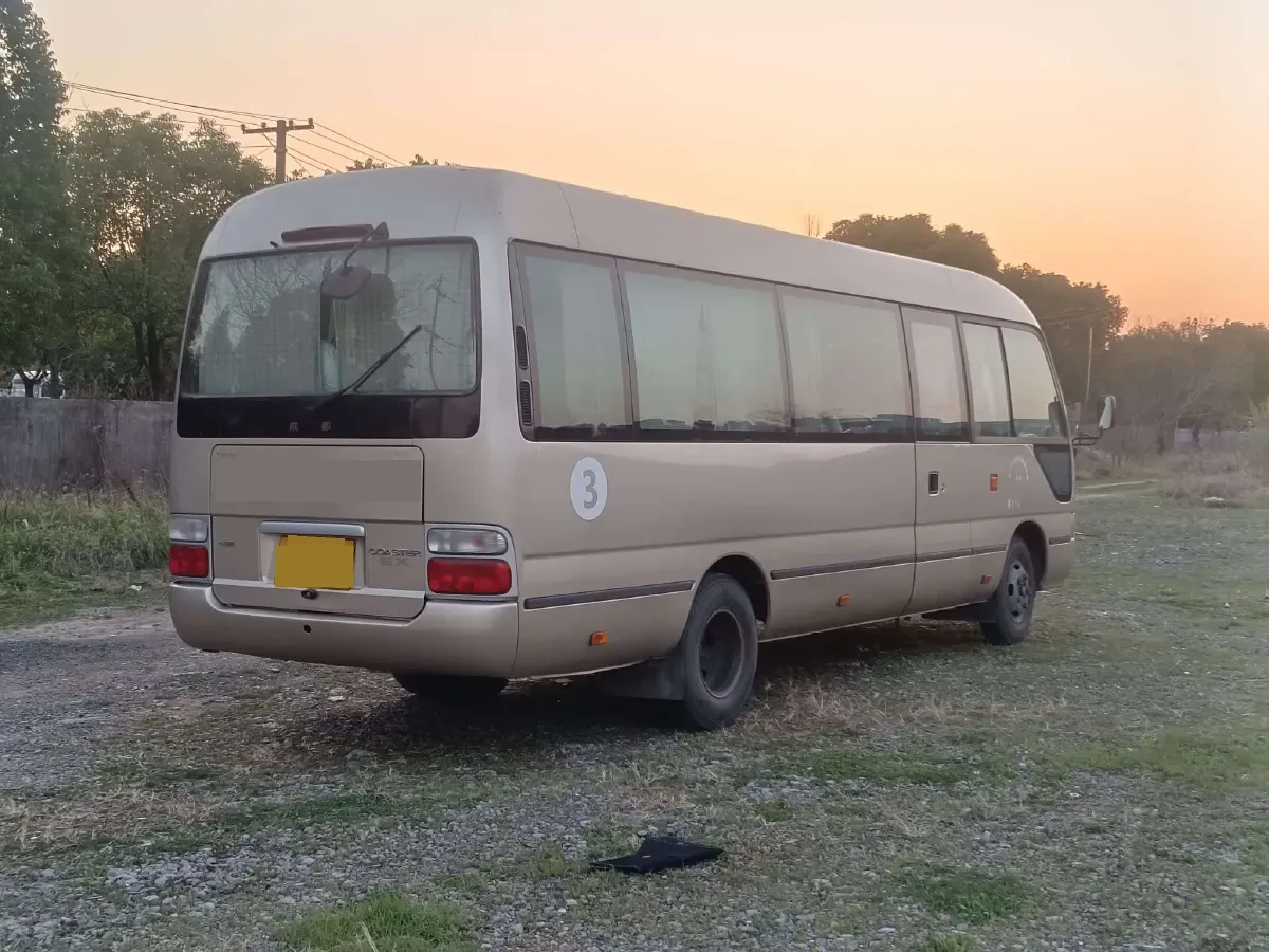 2007 Toyota Coaster 2.7L 147HP L4 5MT,autocango,china used car exporter,china ev exporter,chinese used car exporter,chinese used ev exporter