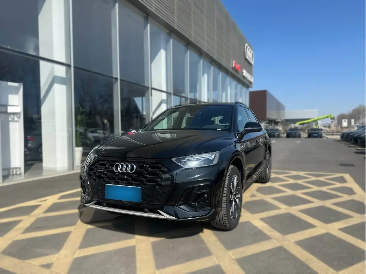 2022 Audi Q5L 2.0T 190HP L4 7DCT