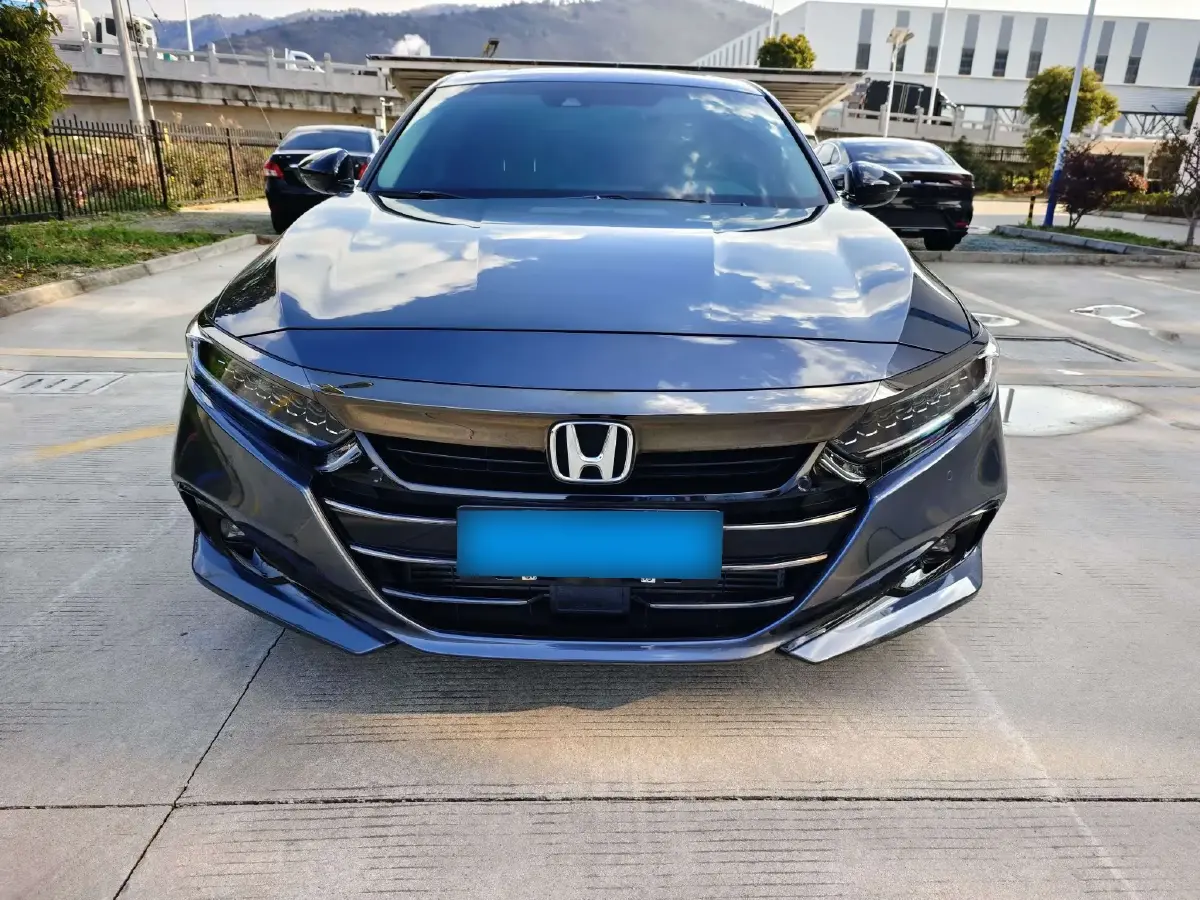 2022 Honda Accord 1.5T 194HP L4 CVT