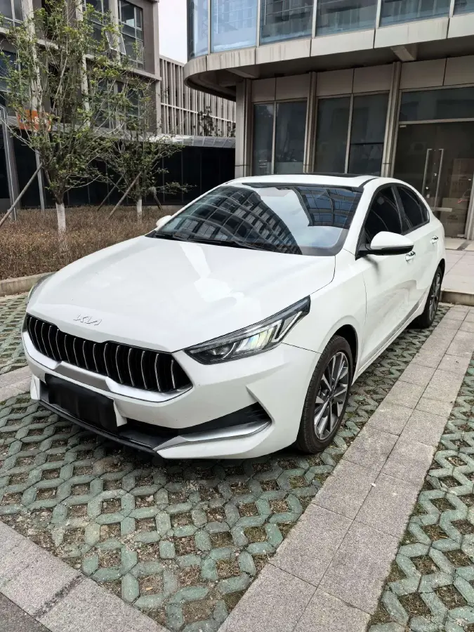 2021 Kia K3 1.5L 115HP L4 CVT