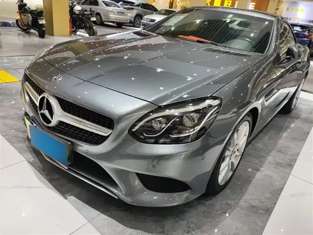 2018 Mercedes-Benz SLC Class 2.0T 211HP L4 9AT