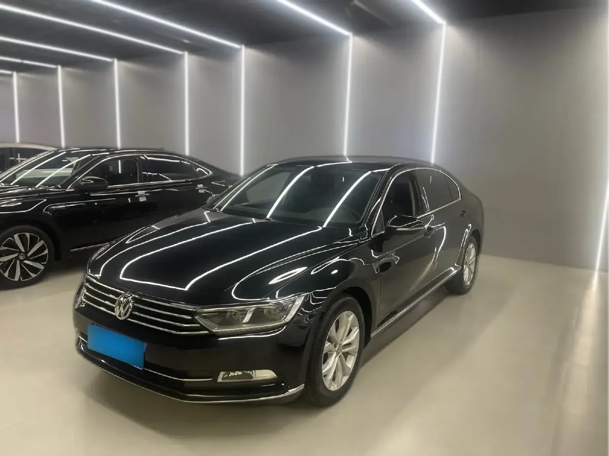 2019 Volkswagen Magotan 2.0T 186HP L4 7DCT