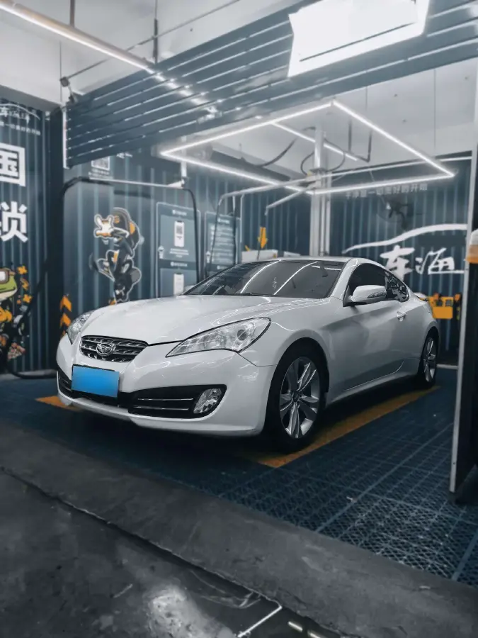 2009 Hyundai Rohens-Coupe 2.0T 210HP L4 5AT 2009 Hyundai Rohens-Coupe 2.0T 210HP L4 5AT