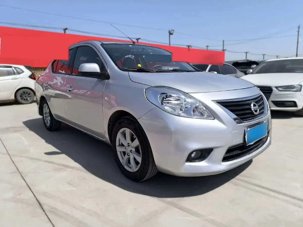 2011 Nissan Sunny 1.5L 112HP L4 CVT