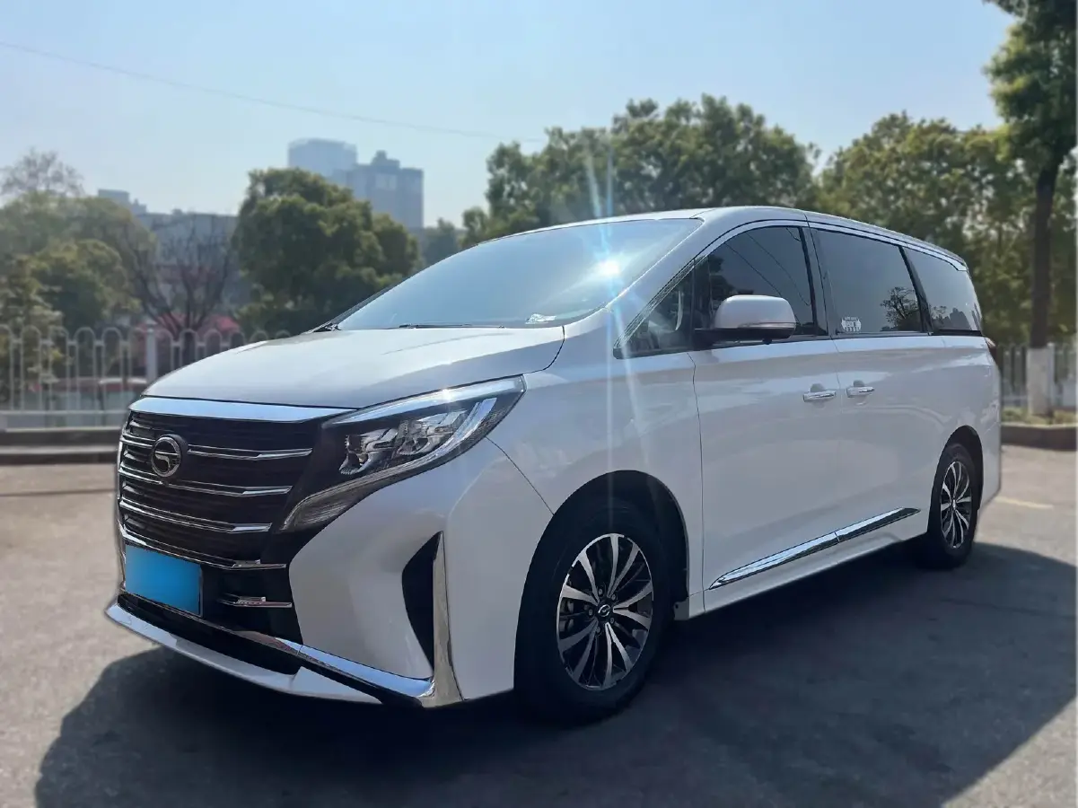 2021 GAC Trumpchi M8 2.0T 252HP L4 8AT