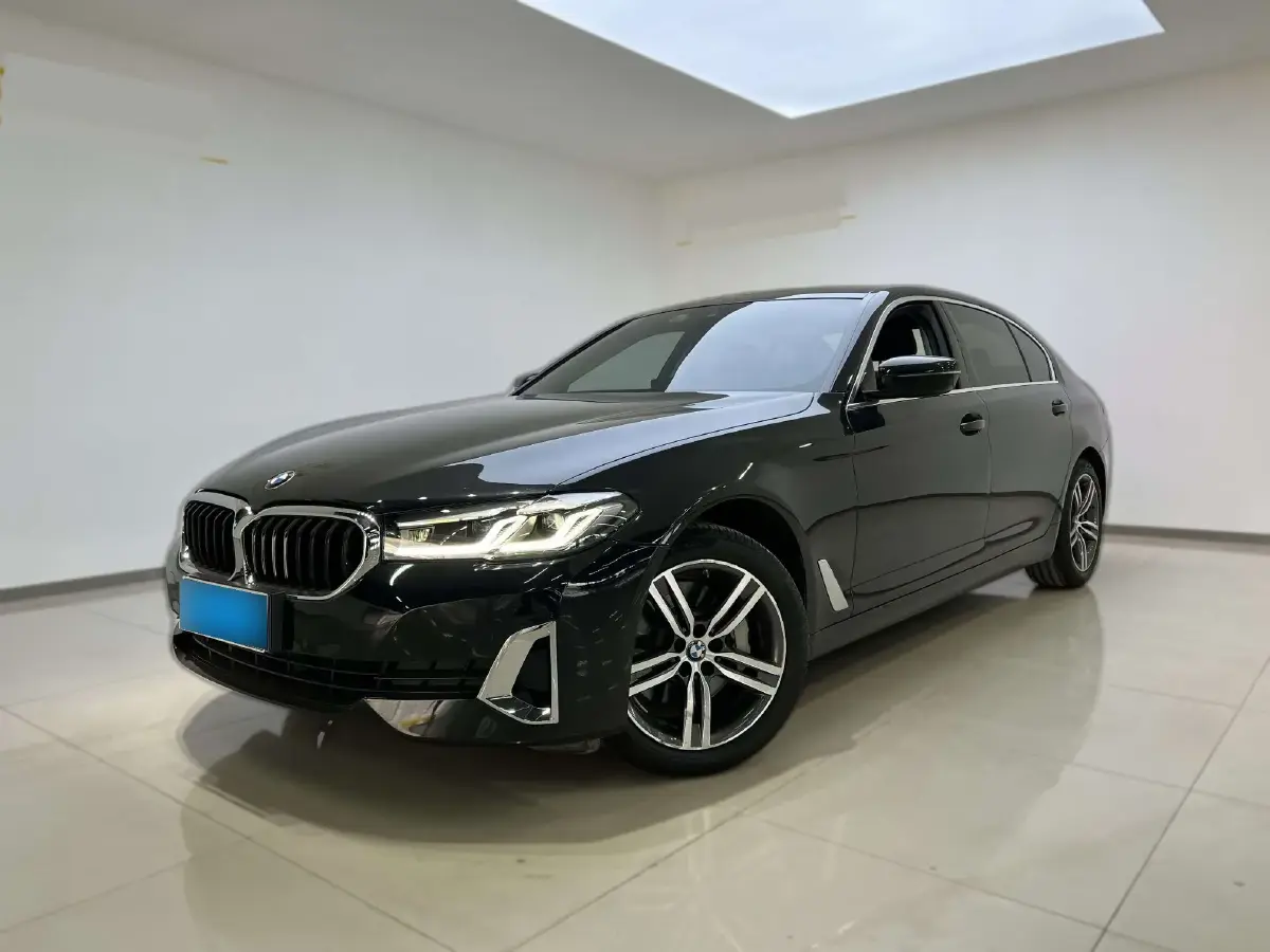 2021 BMW 5 Series 2.0T 252HP L4 8AT