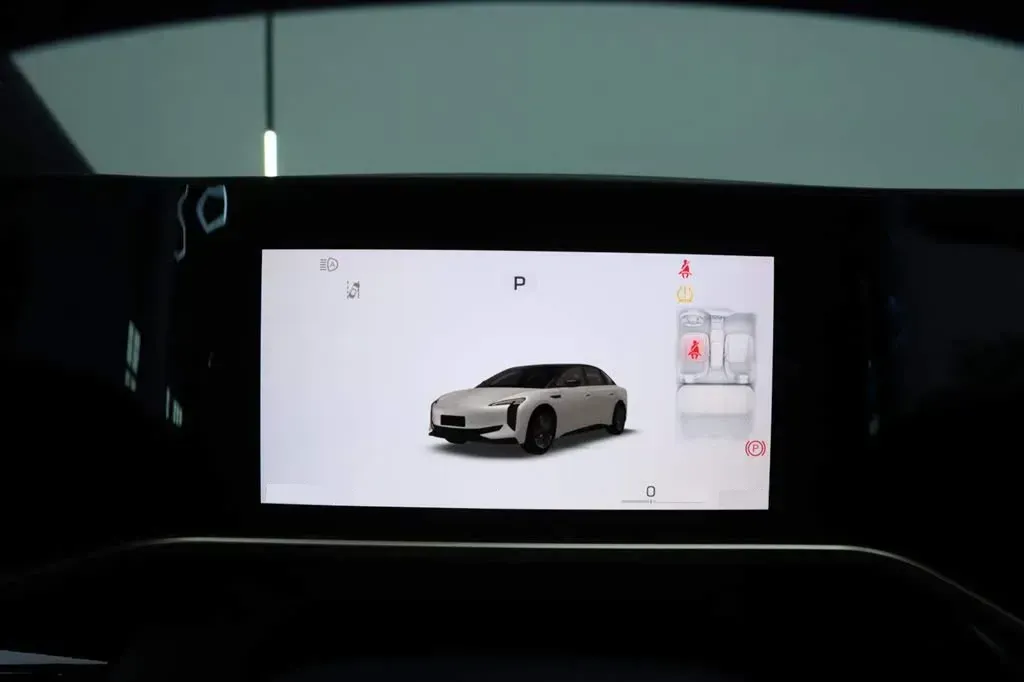 2024 HongQi EH7 BEV 75KWH,autocango,china used car exporter,china ev exporter,chinese used car exporter,chinese used ev exporter