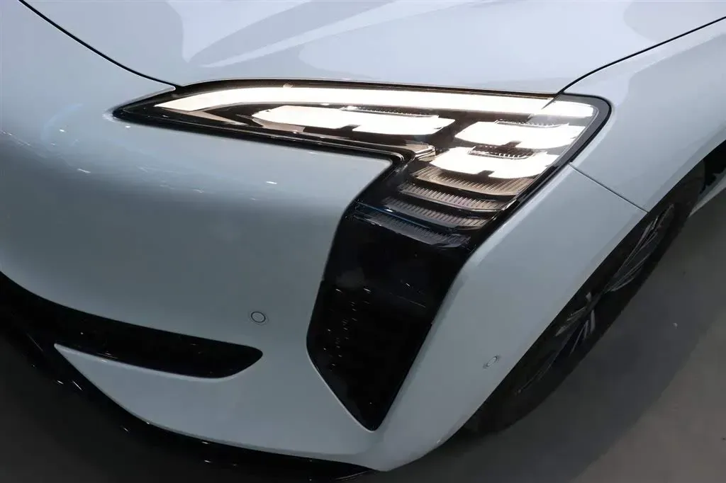 2024 HongQi EH7 BEV 75KWH,autocango,china used car exporter,china ev exporter,chinese used car exporter,chinese used ev exporter