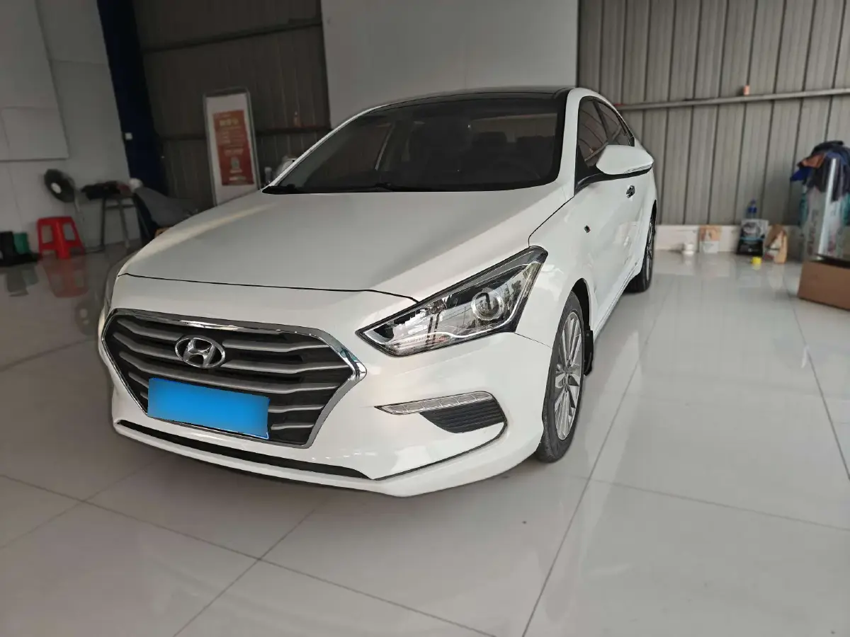 2017 Hyundai Mistra 1.8L 143HP L4 6AT