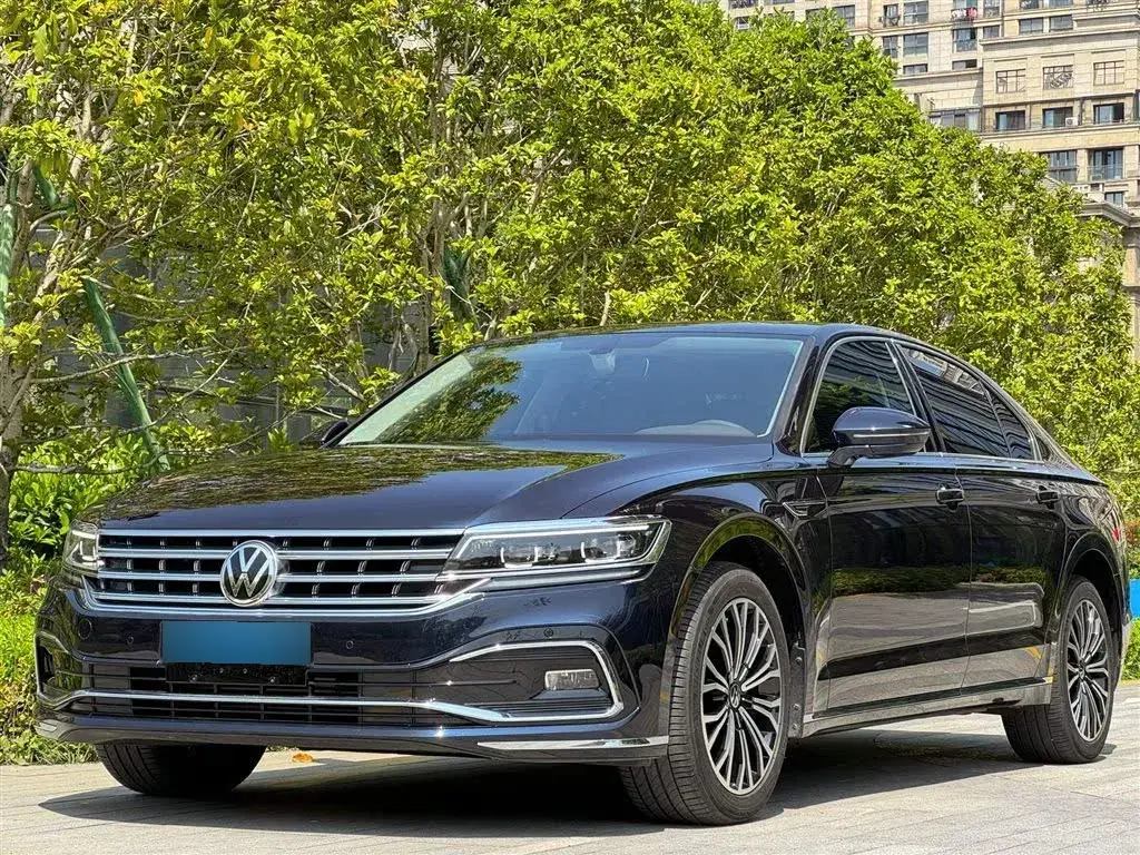 2021 Volkswagen Phideon 2.0T 224HP L4 7DCT