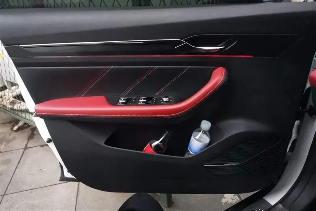 2021 Geely Emgrand S 1.4T 141HP L4 CVT,autocango,china used car exporter,china ev exporter,chinese used car exporter,chinese used ev exporter