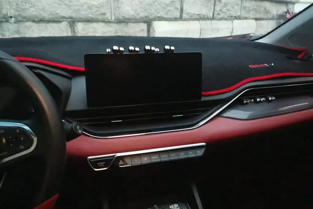 2021 Geely Emgrand S 1.4T 141HP L4 CVT,autocango,china used car exporter,china ev exporter,chinese used car exporter,chinese used ev exporter