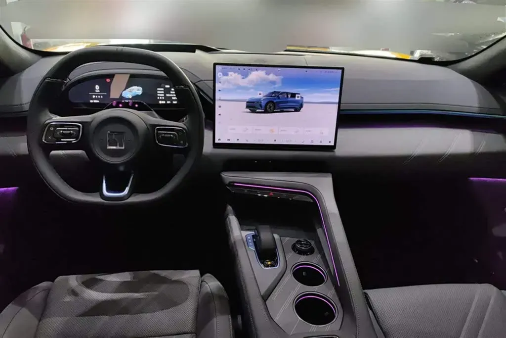 2024 Zeekr 001 BEV 95KWH,autocango,china used car exporter,china ev exporter,chinese used car exporter,chinese used ev exporter