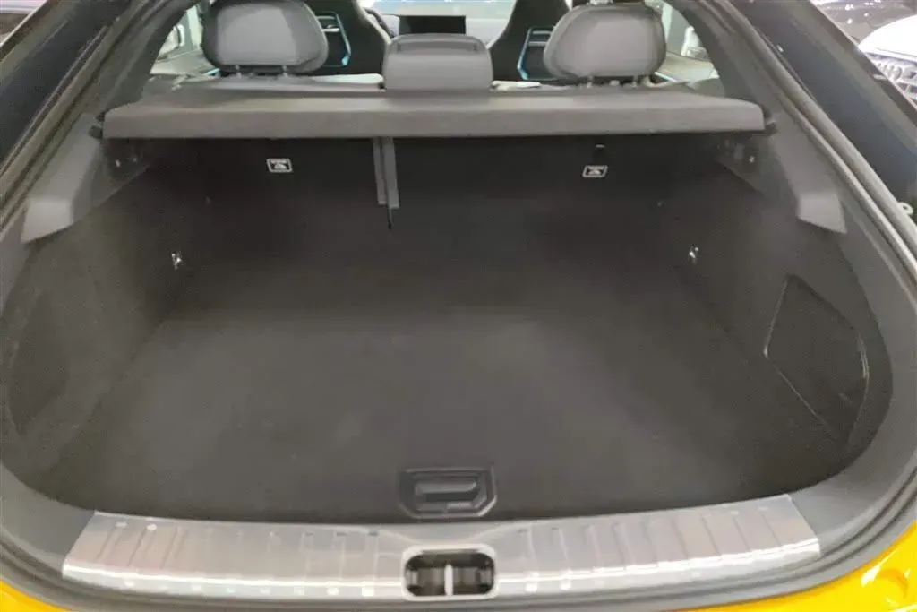 2024 Zeekr 001 BEV 95KWH,autocango,china used car exporter,china ev exporter,chinese used car exporter,chinese used ev exporter