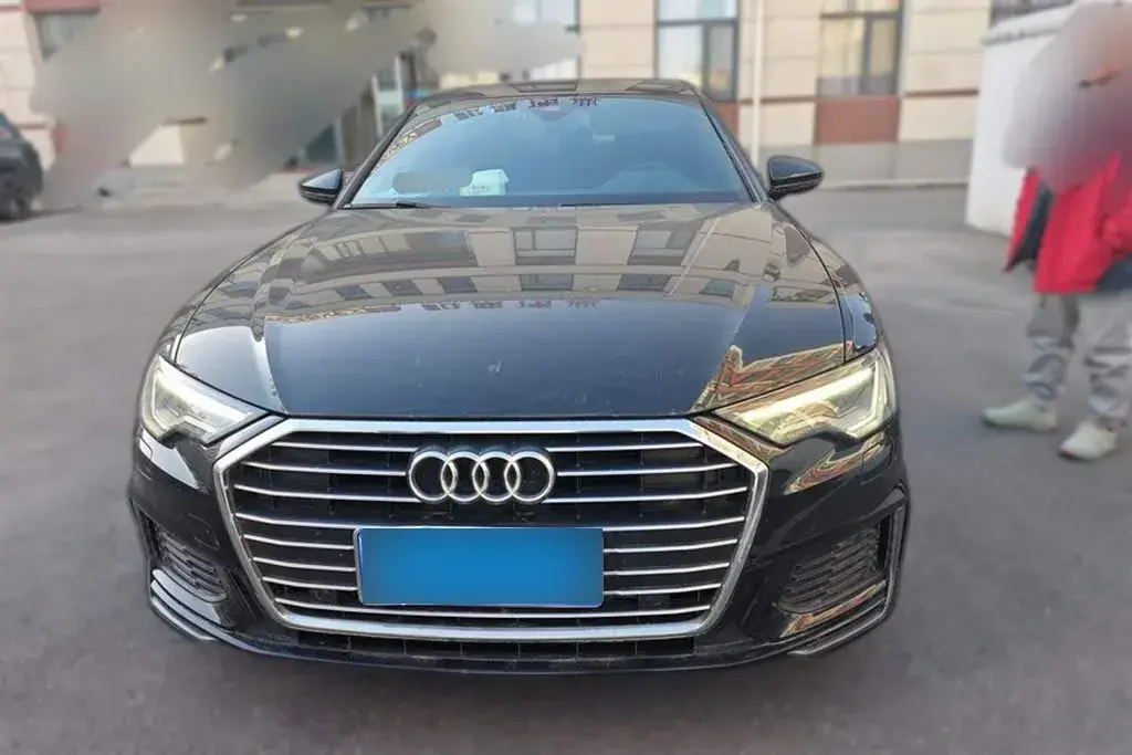 2021 Audi A6L 2.0T 190HP L4 7DCT