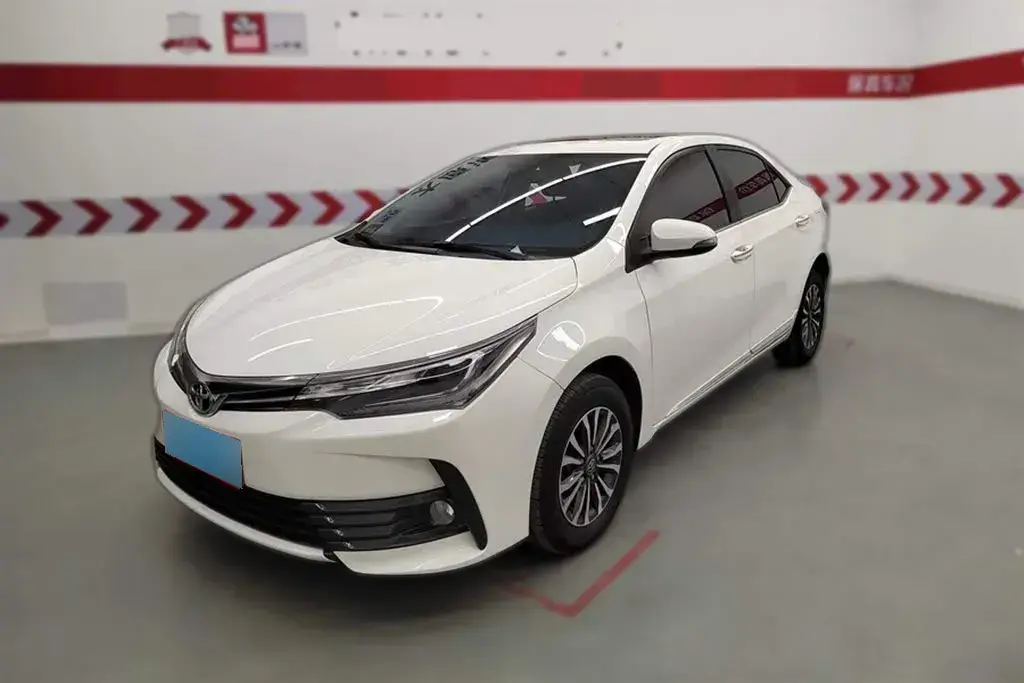 2018 Toyota Corolla 1.2T 116HP L4 CVT