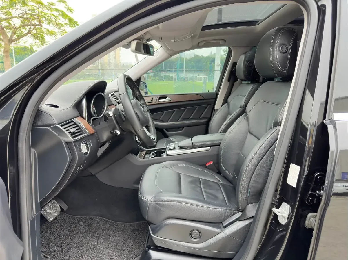 2014 Mercedes-Benz GL Class 3.0T 333HP V6 7AT,autocango,china used car exporter,china ev exporter,chinese used car exporter,chinese used ev exporter