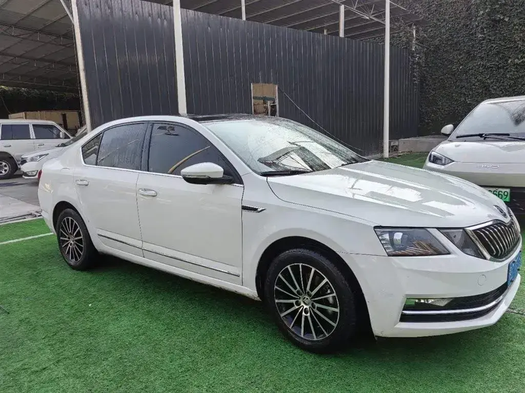 2018 Skoda Octavia 1.2T 116HP L4 7DCT