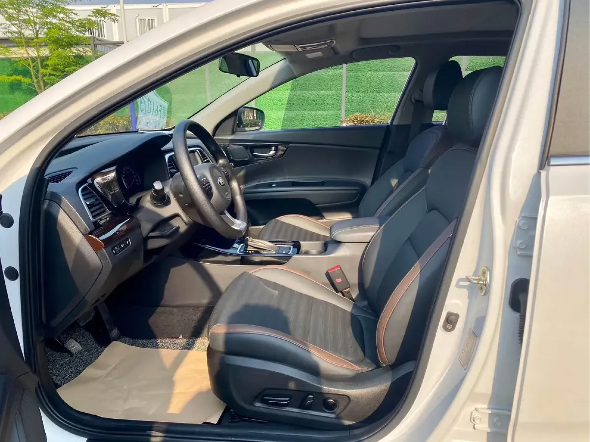 2019 Kia Cachet 1.8L 143HP L4 6AT,autocango,china used car exporter,china ev exporter,chinese used car exporter,chinese used ev exporter