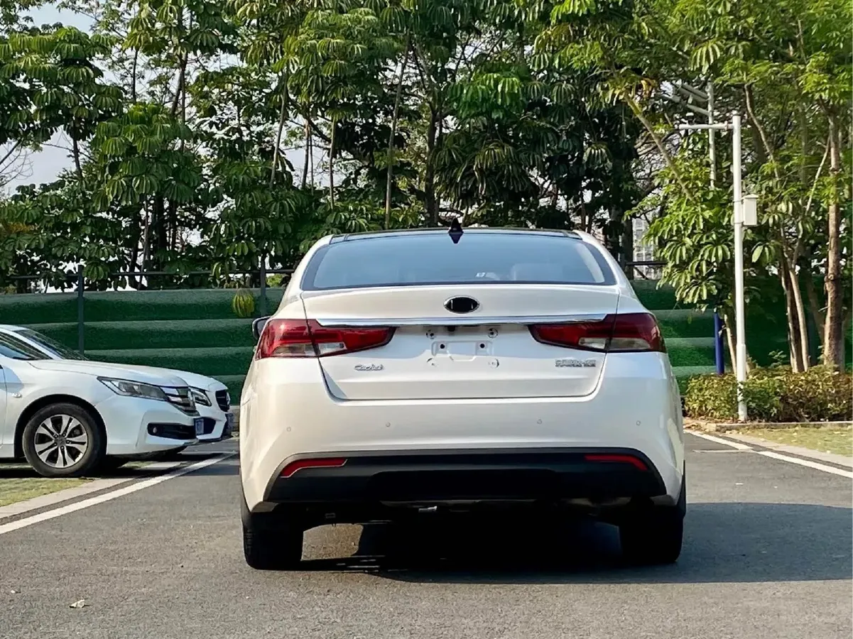 2019 Kia Cachet 1.8L 143HP L4 6AT,autocango,china used car exporter,china ev exporter,chinese used car exporter,chinese used ev exporter