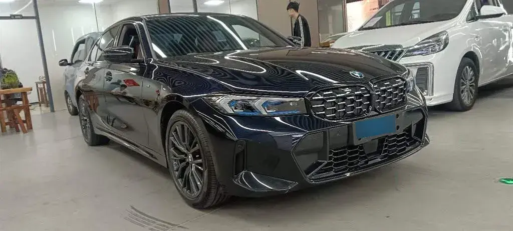 2023 BMW 3 Series 2.0T 245HP L4 8AT