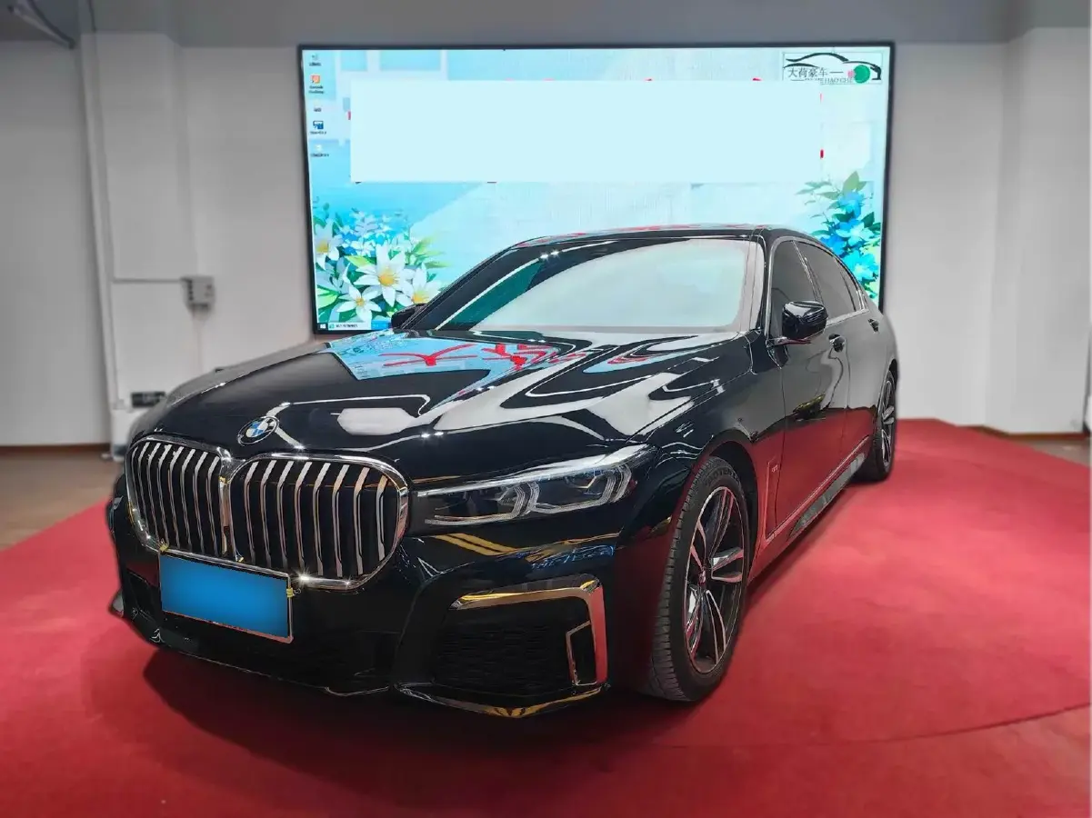 2019 BMW 7 Series 2.0T 265HP L4 8AT