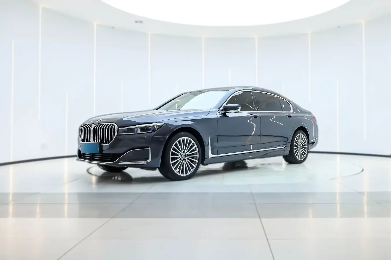 2019 BMW 7 Series 3.0T 340HP L6 8AT