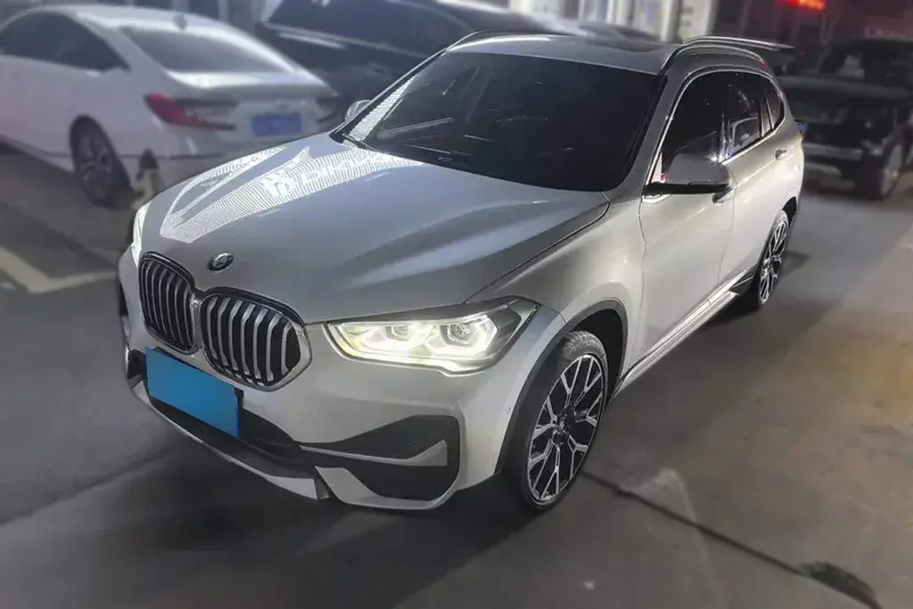 2020 BMW X1 2.0T 192HP L4 8AT