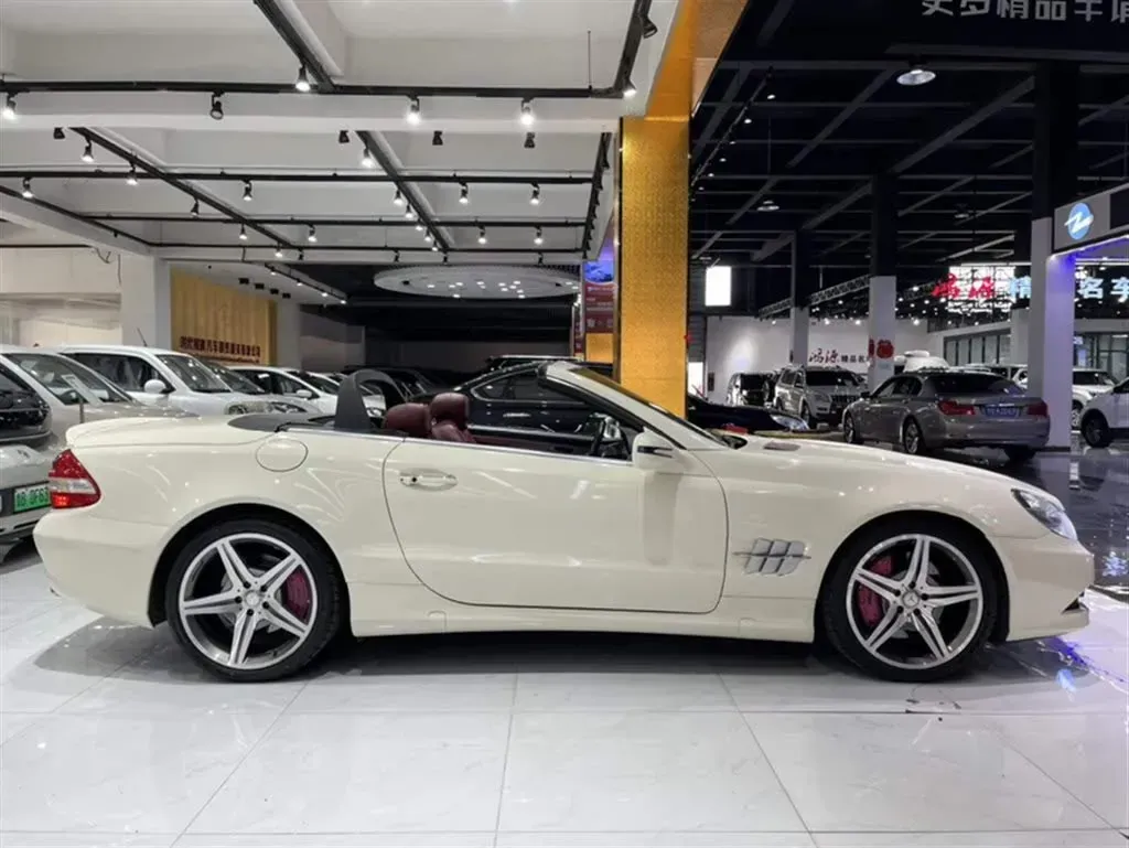 2011 Mercedes-Benz SL Class 3.0L 231HP V6 7AT,autocango,china used car exporter,china ev exporter,chinese used car exporter,chinese used ev exporter