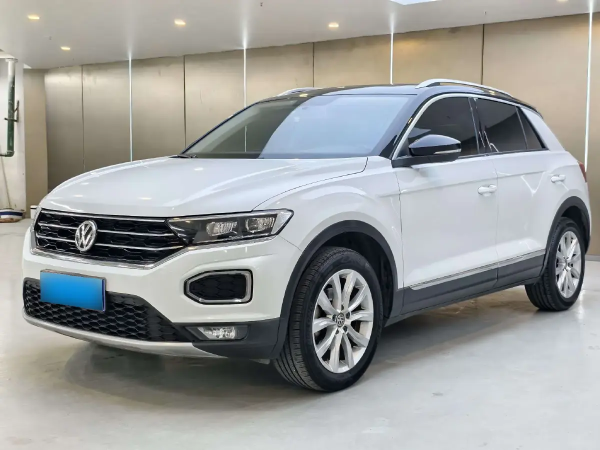 2018 Volkswagen T-Roc 1.4T 150HP L4 7DCT