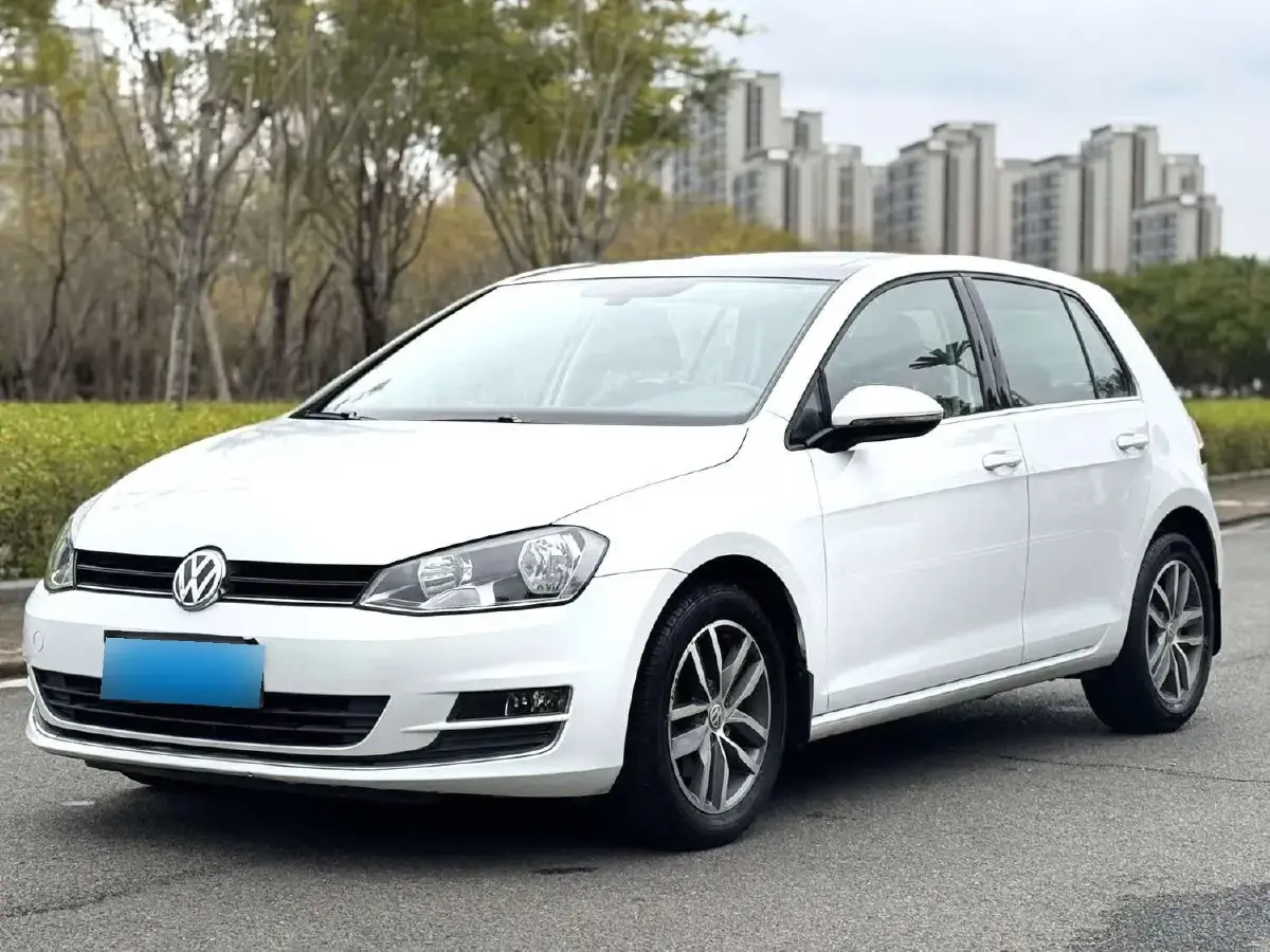 2017 Volkswagen Golf 1.4T 131HP L4 7DCT