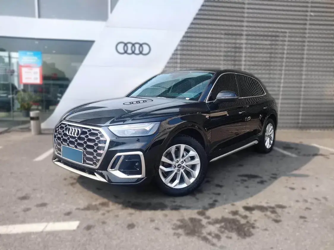 2022 Audi Q5L 2.0T 190HP L4 7DCT