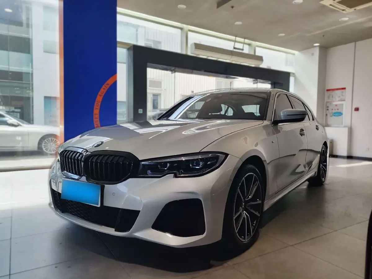 2021 BMW 3 Series 2.0T 184HP L4 8AT