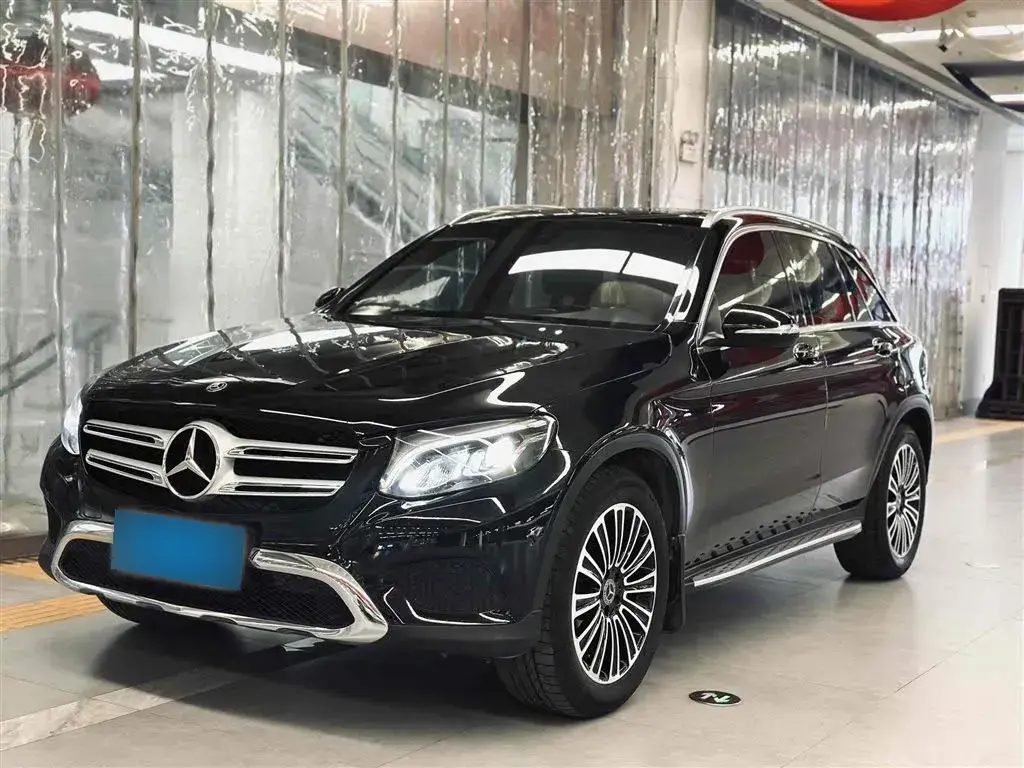 2018 Mercedes-Benz GLC Class 2.0T 184HP L4 9AT