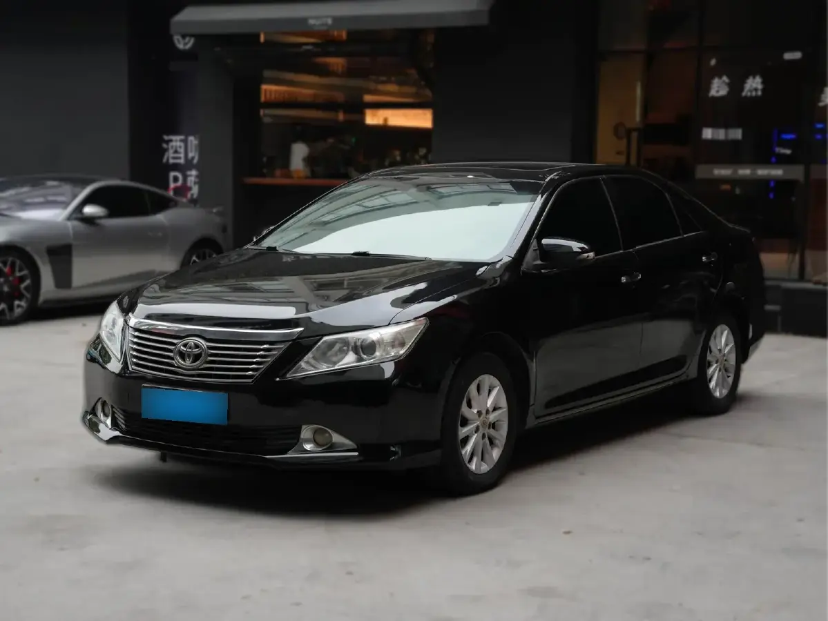 2013 Toyota Camry 2.5L 184HP L4 6AT
