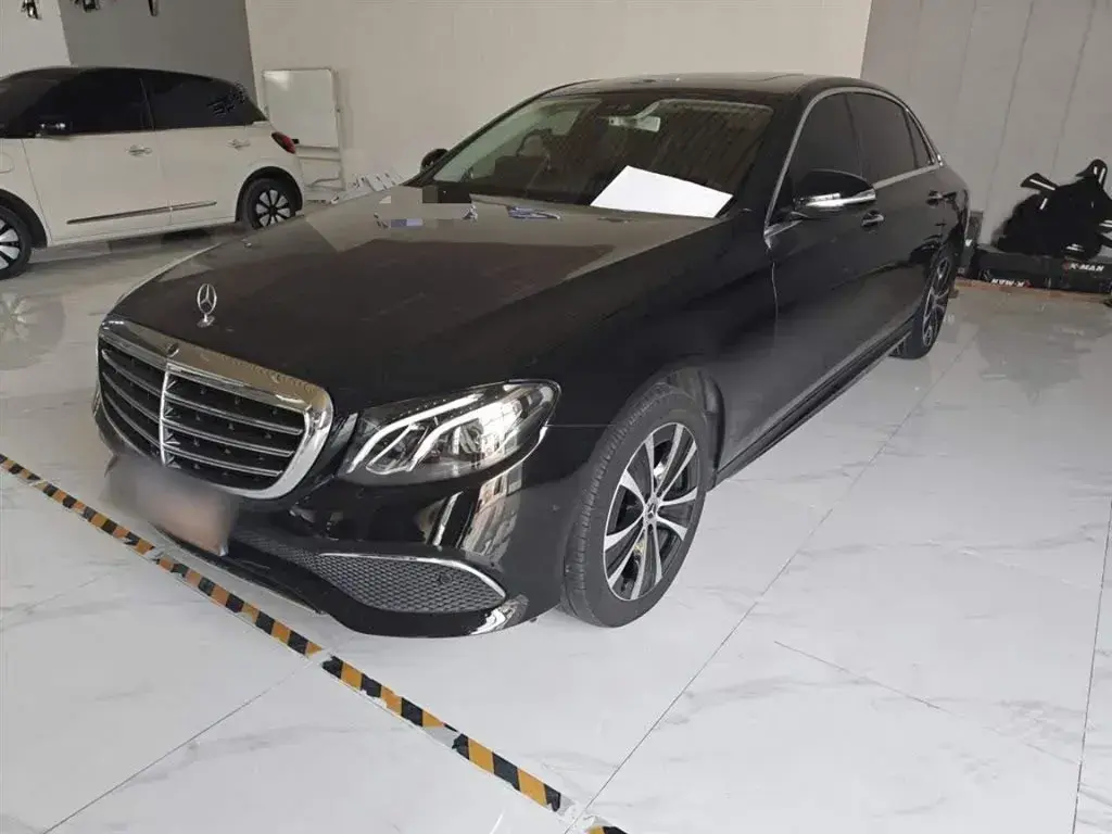 2017 Mercedes-Benz E Class 2.0T 184HP L4 9AT