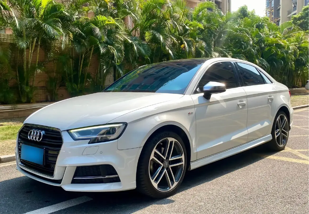 2018 Audi A3 1.4T 150HP L4 7DCT