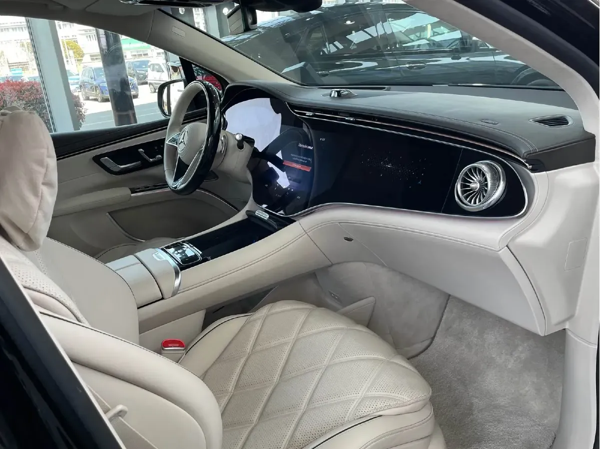 2024 Mercedes-Benz MaybachEQS SUV BEV 111.8KWH,autocango,china used car exporter,china ev exporter,chinese used car exporter,chinese used ev exporter